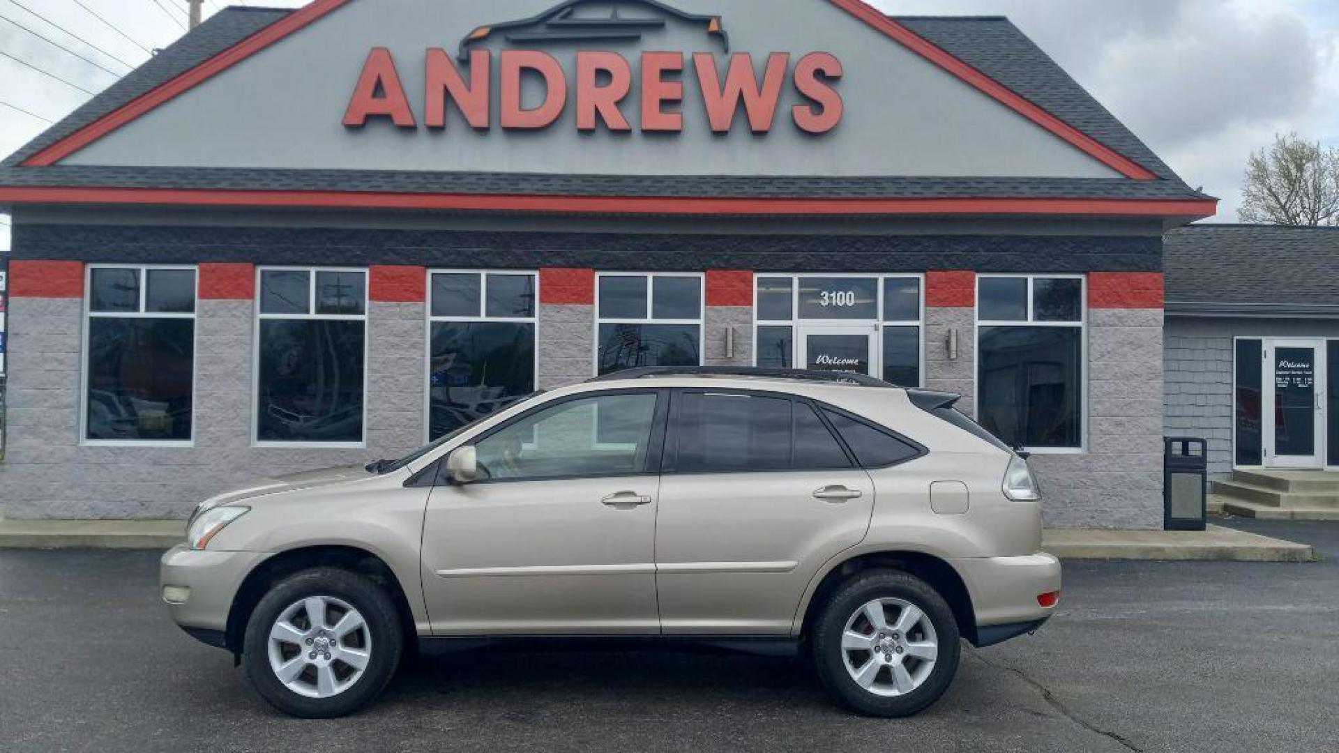 2004 GOLD LEXUS RX330 330 (JTJHA31U640) with an 3.3L engine, Automatic transmission, located at 3100 Covert Avenue, Evansville, IN, 47714, (812) 473-4492, 37.955418, -87.512238 - Photo#7