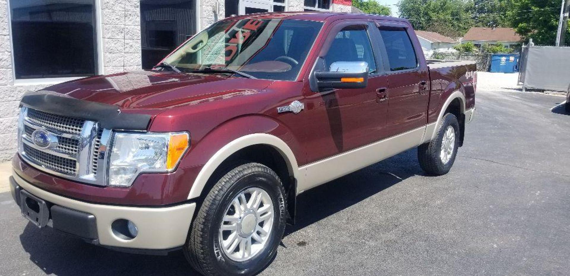 2009 MAROON FORD F150 KING RANCH SUPERCREW (1FTPW14V59K) with an 5.4L engine, Automatic transmission, located at 3100 Covert Avenue, Evansville, IN, 47714, (812) 473-4492, 37.955418, -87.512238 - Photo#2