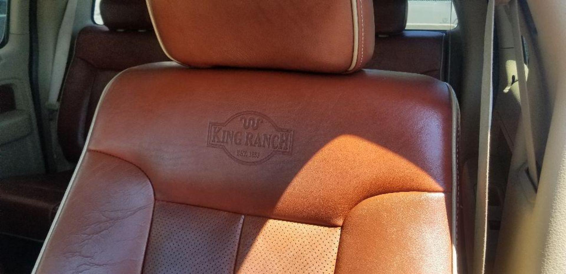 2009 MAROON FORD F150 KING RANCH SUPERCREW (1FTPW14V59K) with an 5.4L engine, Automatic transmission, located at 3100 Covert Avenue, Evansville, IN, 47714, (812) 473-4492, 37.955418, -87.512238 - Photo#6