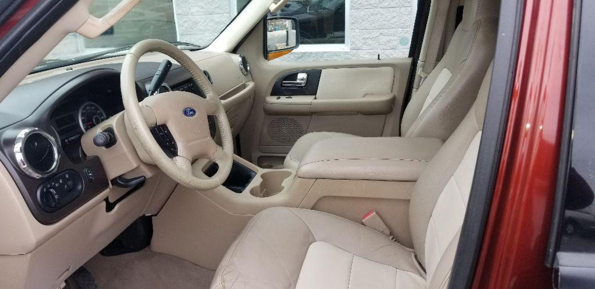 2006 BROWN FORD EXPEDITION EDDIE BAUER (1FMFU18566L) with an 5.4L engine, Automatic transmission, located at 3100 Covert Avenue, Evansville, IN, 47714, (812) 473-4492, 37.955418, -87.512238 - Photo#3