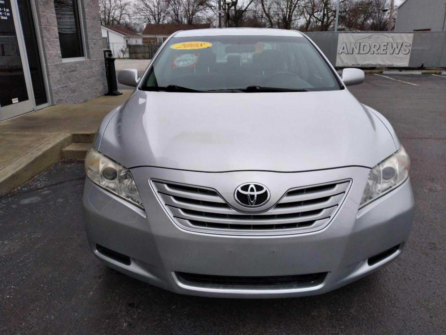 2008 SILVER TOYOTA CAMRY LE (4T4BE46K98R) with an 2.4L engine, Automatic transmission, located at 3100 Covert Avenue, Evansville, IN, 47714, (812) 473-4492, 37.955418, -87.512238 - Photo#1