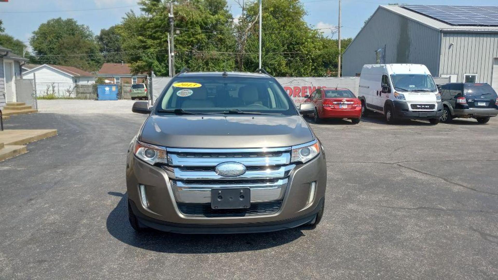 2013 GRAY FORD EDGE SEL (2FMDK3JC7DB) with an 3.5L engine, Automatic transmission, located at 3100 Covert Avenue, Evansville, IN, 47714, (812) 473-4492, 37.955418, -87.512238 - Photo#1