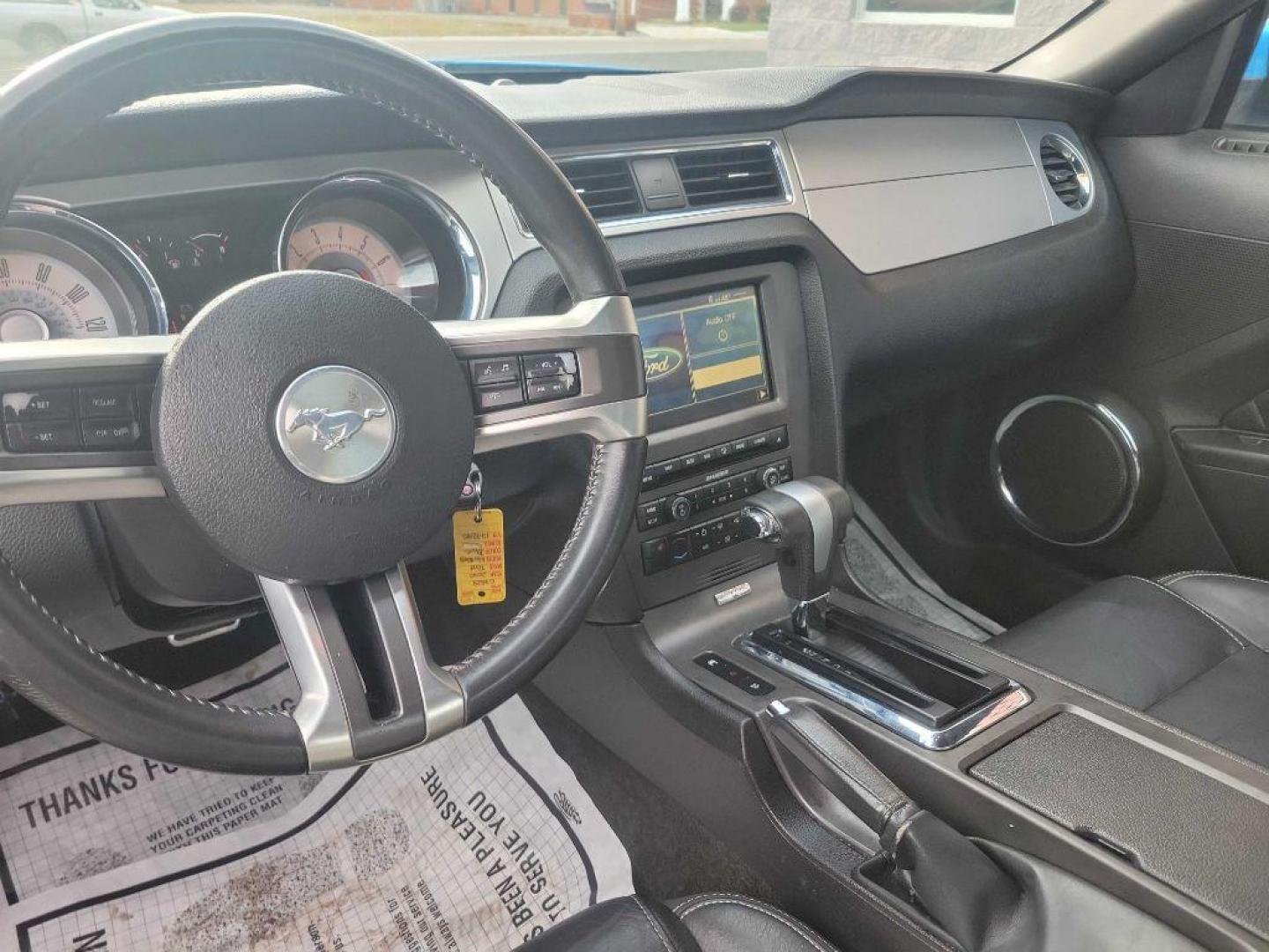 2010 BLUE FORD MUSTANG (1ZVBP8EN5A5) with an 4.0L engine, Automatic transmission, located at 3100 Covert Avenue, Evansville, IN, 47714, (812) 473-4492, 37.955418, -87.512238 - Photo#5
