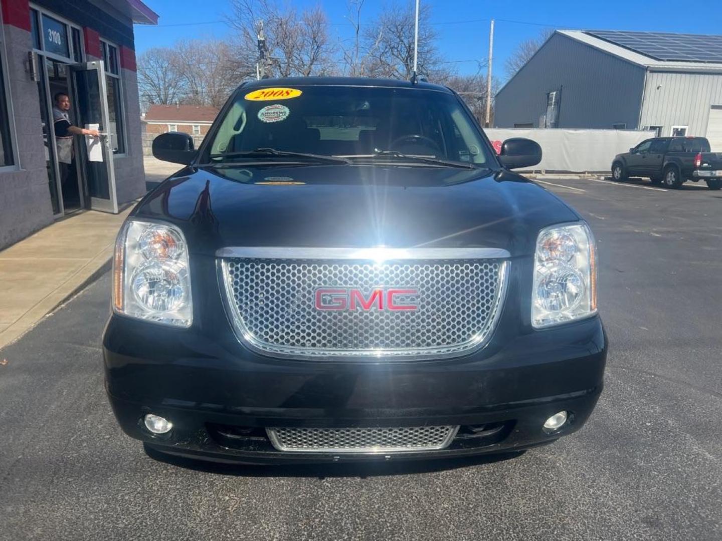 2008 BLACK GMC YUKON XL DENALI (1GKFK66898J) with an 6.2L engine, Automatic transmission, located at 3100 Covert Avenue, Evansville, IN, 47714, (812) 473-4492, 37.955418, -87.512238 - Photo#1