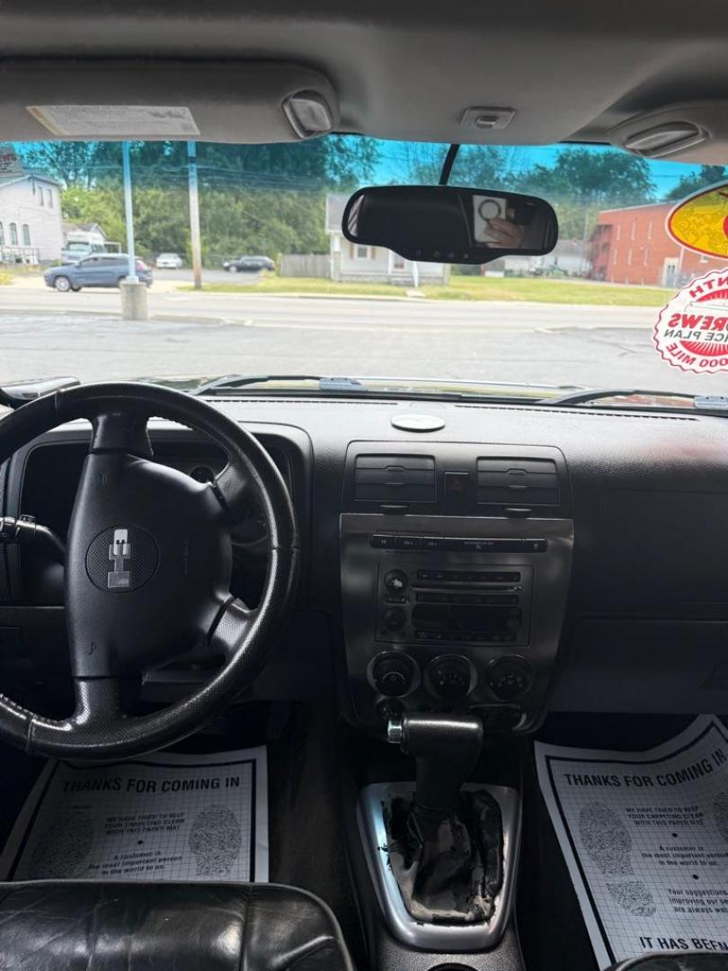 2006 BLACK HUMMER H3 (5GTDN136868) with an 3.5L engine, Automatic transmission, located at 3100 Covert Avenue, Evansville, IN, 47714, (812) 473-4492, 37.955418, -87.512238 - Photo#9