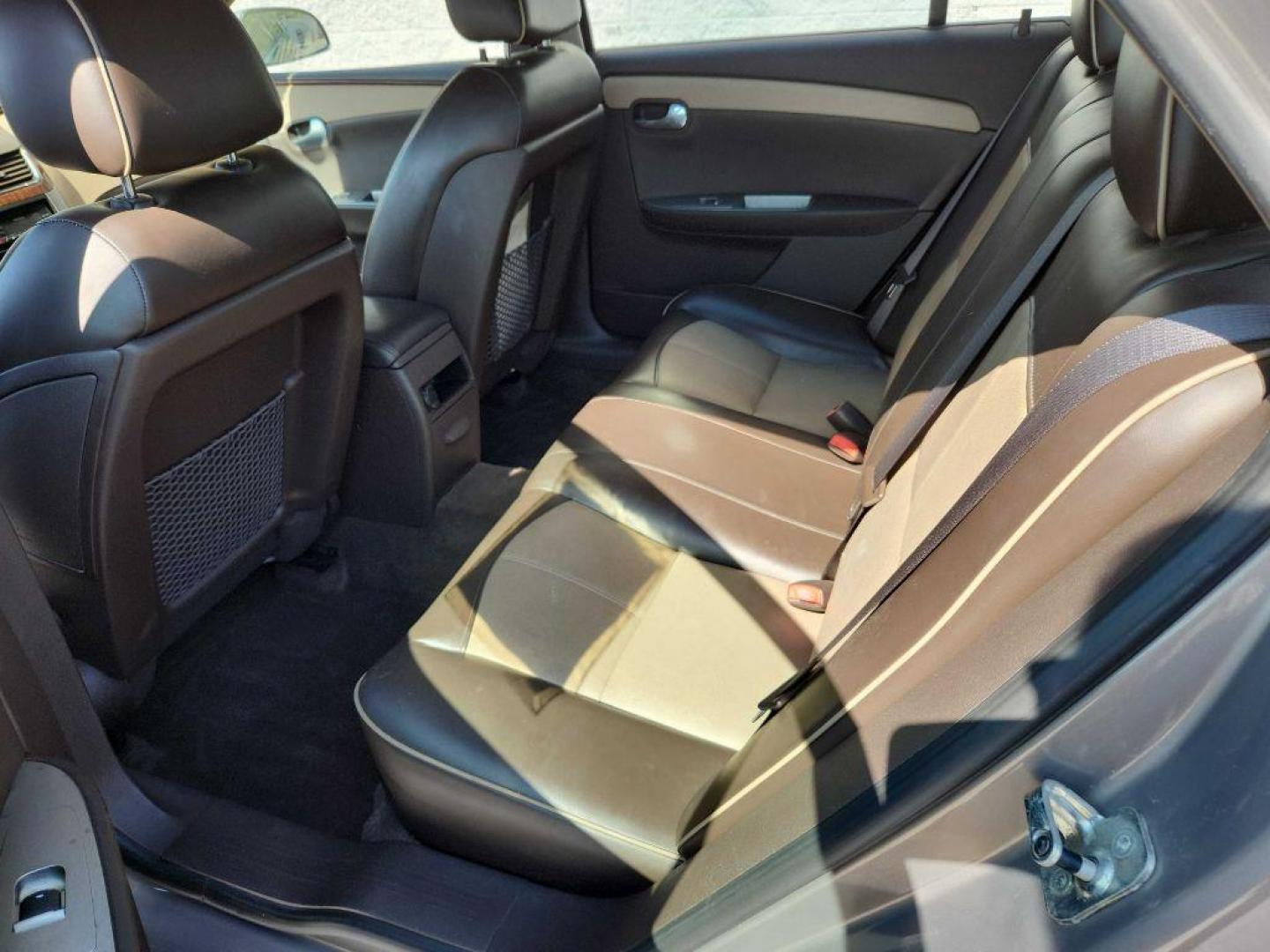 2008 TAN CHEVROLET MALIBU LTZ (1G1ZK57748F) with an 3.6L engine, Automatic transmission, located at 3100 Covert Avenue, Evansville, IN, 47714, (812) 473-4492, 37.955418, -87.512238 - Photo#6