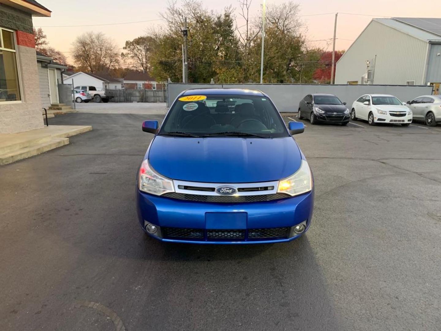 2011 BLUE FORD FOCUS SE (1FAHP3FN8BW) with an 2.0L engine, Automatic transmission, located at 3100 Covert Avenue, Evansville, IN, 47714, (812) 473-4492, 37.955418, -87.512238 - Photo#1