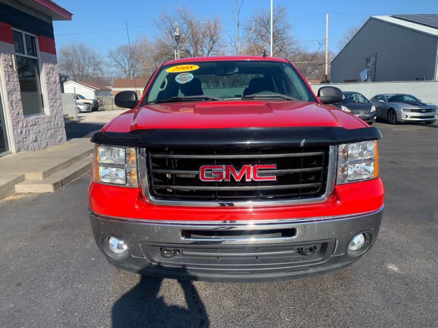 2009 RED GMC SIERRA 1500 (1GTEK19039Z) with an 5.3L engine, Automatic transmission, located at 3100 Covert Avenue, Evansville, IN, 47714, (812) 473-4492, 37.955418, -87.512238 - Photo#2