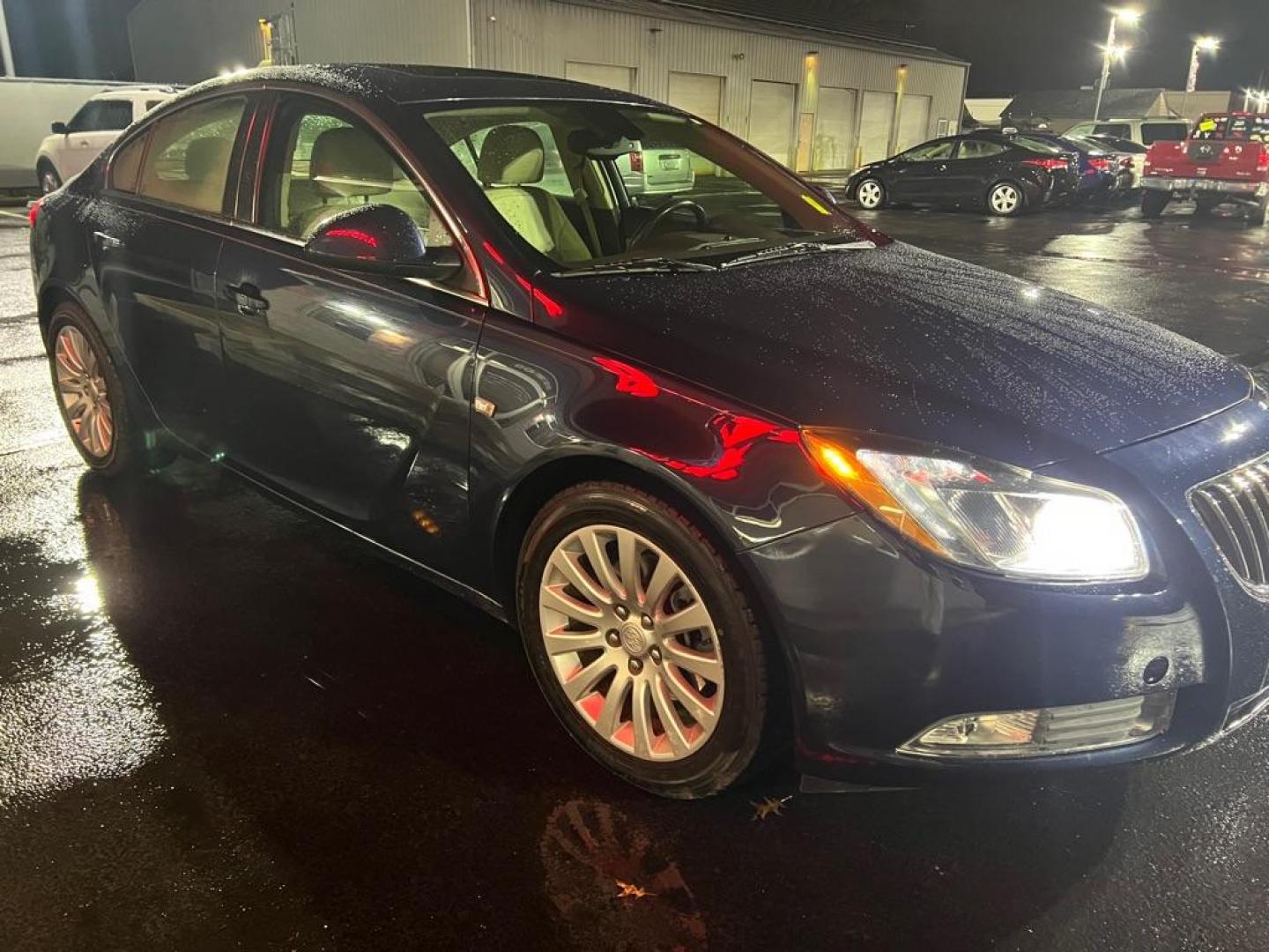 2011 BLUE BUICK REGAL CXL (W04GX5GV0B1) with an 2.0L engine, Automatic transmission, located at 3100 Covert Avenue, Evansville, IN, 47714, (812) 473-4492, 37.955418, -87.512238 - ***WOW! Only 72,xxx Miles!!*** - Photo#6