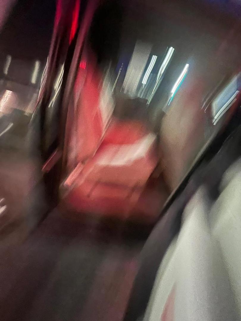 2006 BLACK CHEVROLET AVALANCHE 1500 (3GNEK12Z06G) with an 5.3L engine, Automatic transmission, located at 3100 Covert Avenue, Evansville, IN, 47714, (812) 473-4492, 37.955418, -87.512238 - Photo#8