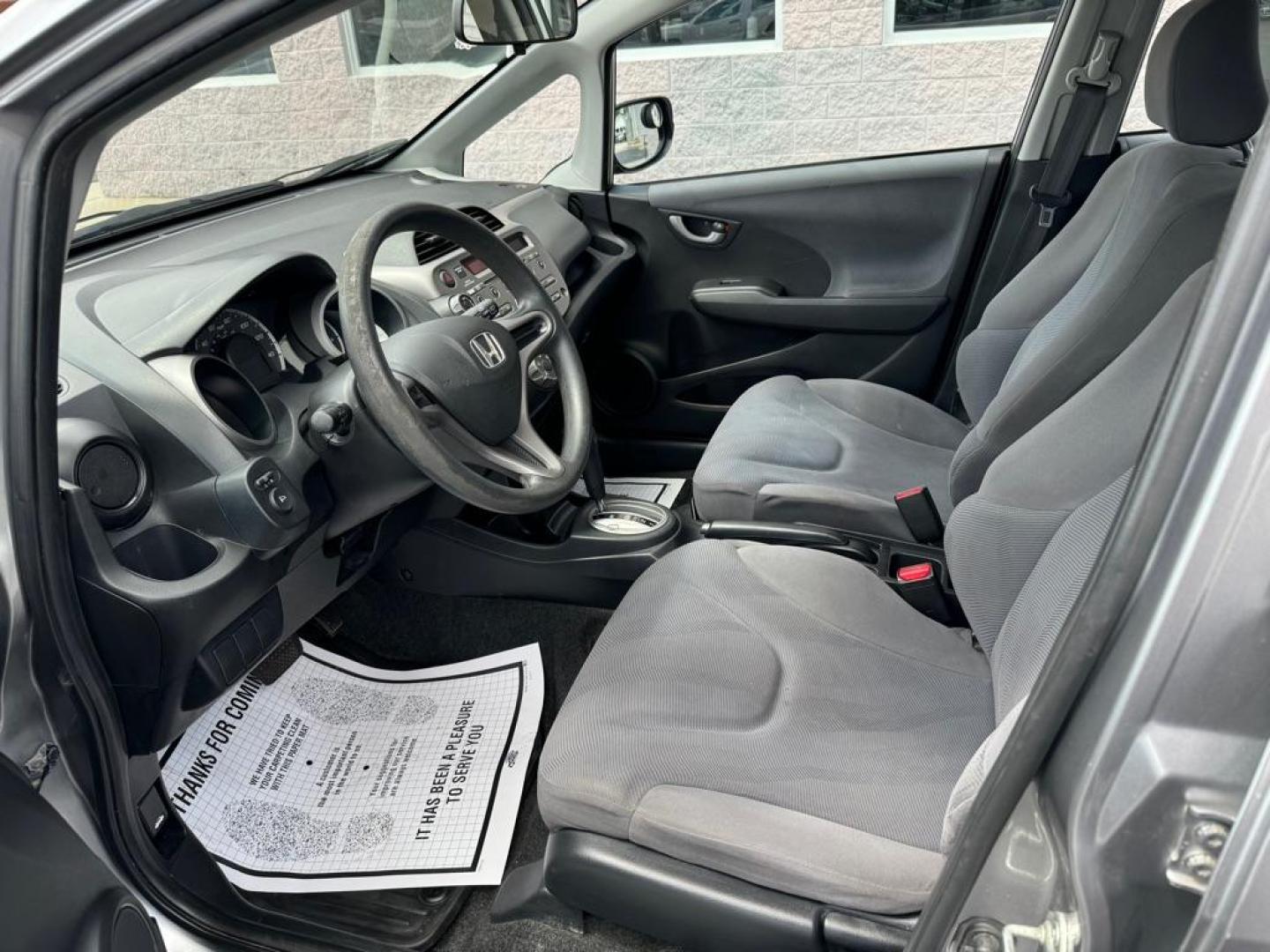2010 SILVER HONDA FIT (JHMGE8H26AS) with an 1.5L engine, Automatic transmission, located at 3100 Covert Avenue, Evansville, IN, 47714, (812) 473-4492, 37.955418, -87.512238 - Photo#4