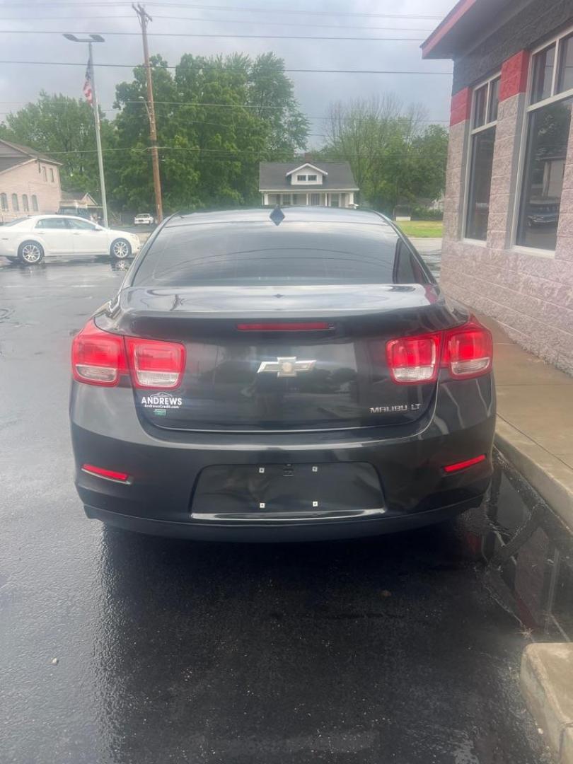 2014 BLACK CHEVROLET MALIBU LT (1G11C5SL3EF) with an 2.5L engine, Automatic transmission, located at 3100 Covert Avenue, Evansville, IN, 47714, (812) 473-4492, 37.955418, -87.512238 - Photo#3