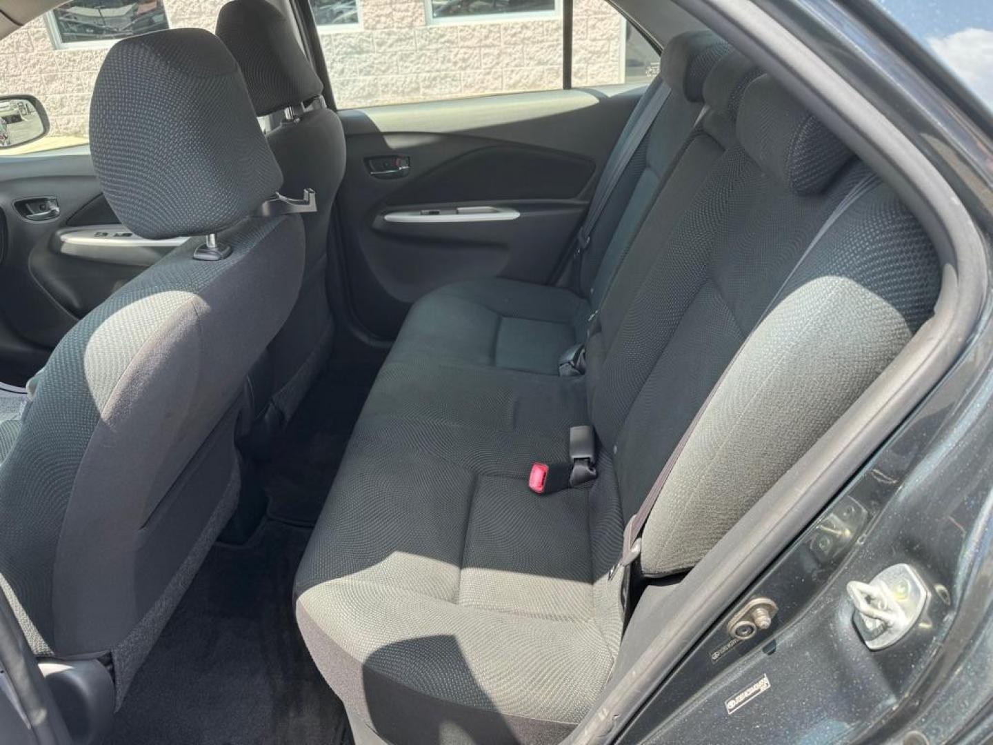 2010 GRAY TOYOTA YARIS (JTDBT4K3XA4) with an 1.5L engine, Automatic transmission, located at 3100 Covert Avenue, Evansville, IN, 47714, (812) 473-4492, 37.955418, -87.512238 - Photo#5