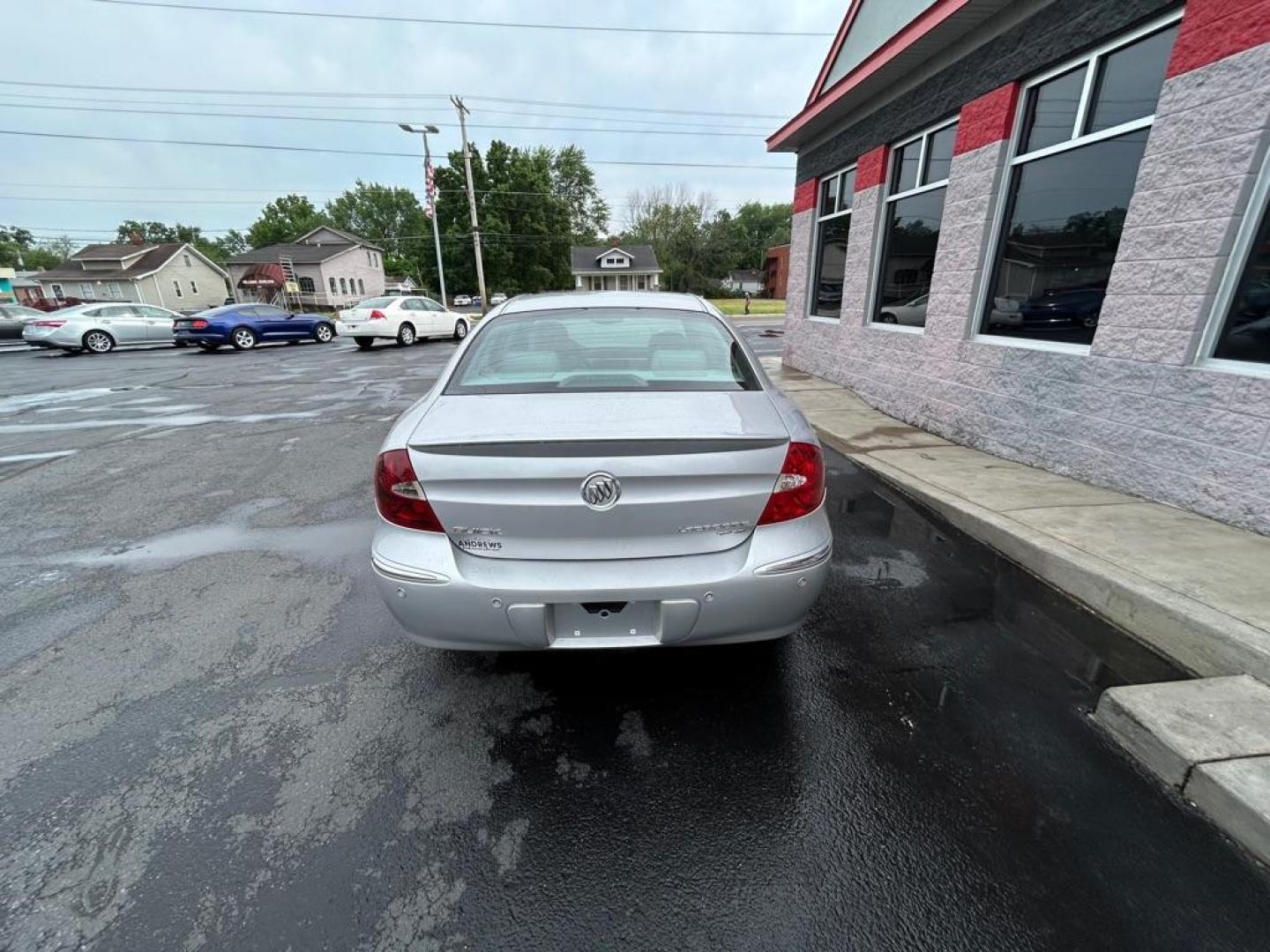 2005 SILVER BUICK LACROSSE CXS (2G4WE537151) with an 3.6L engine, Automatic transmission, located at 3100 Covert Avenue, Evansville, IN, 47714, (812) 473-4492, 37.955418, -87.512238 - Photo#5