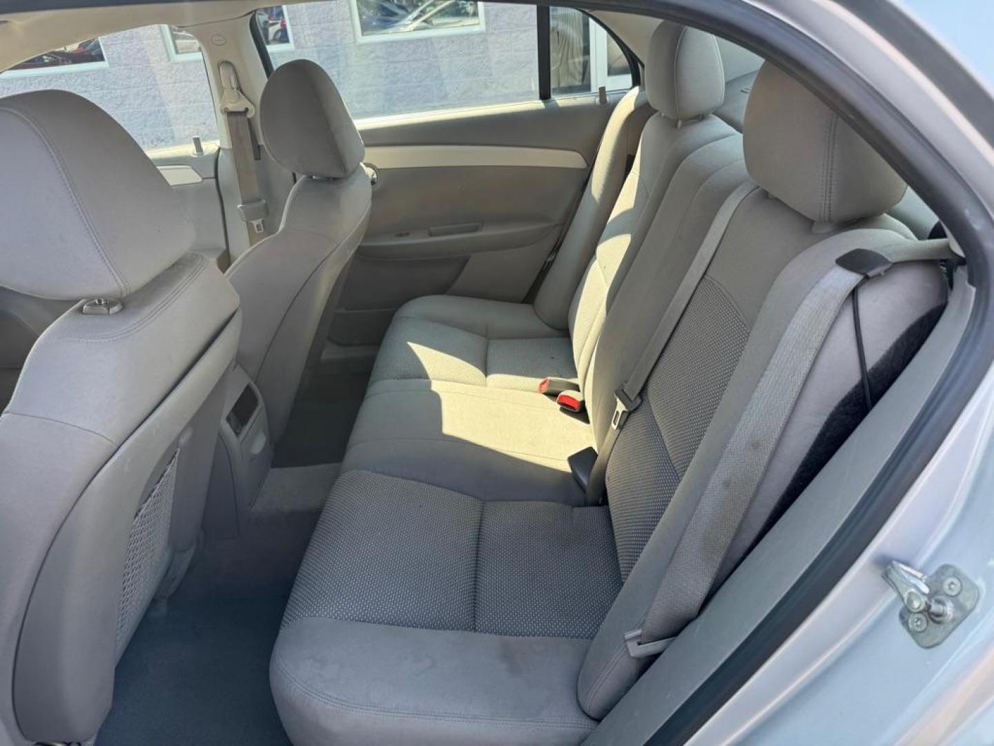 2012 SILVER CHEVROLET MALIBU LS (1G1ZB5E02CF) with an 2.4L engine, Automatic transmission, located at 3100 Covert Avenue, Evansville, IN, 47714, (812) 473-4492, 37.955418, -87.512238 - Photo#5