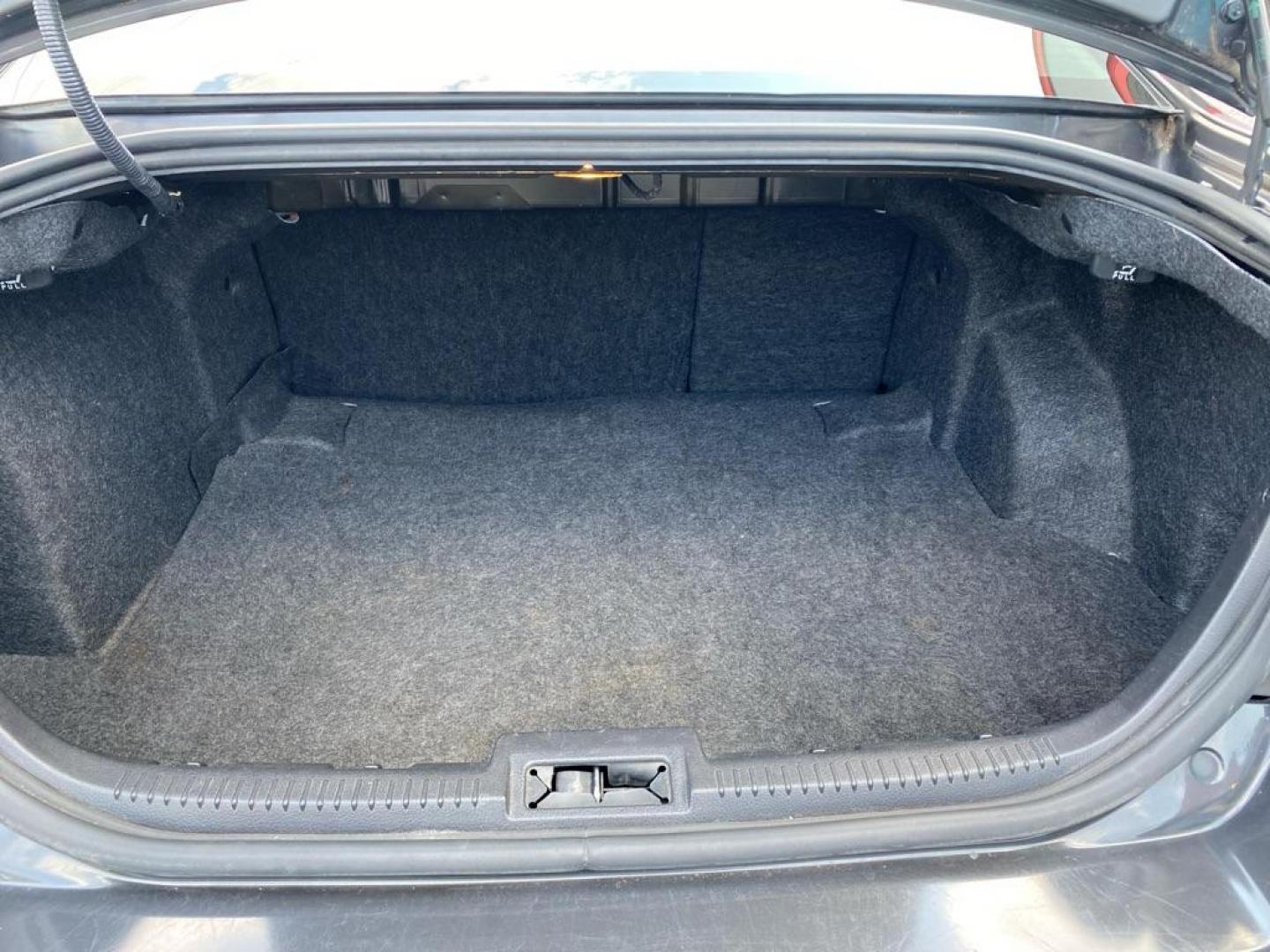 2007 GRAY FORD FUSION SEL (3FAHP08197R) with an 3.0L engine, Automatic transmission, located at 3100 Covert Avenue, Evansville, IN, 47714, (812) 473-4492, 37.955418, -87.512238 - Photo#7