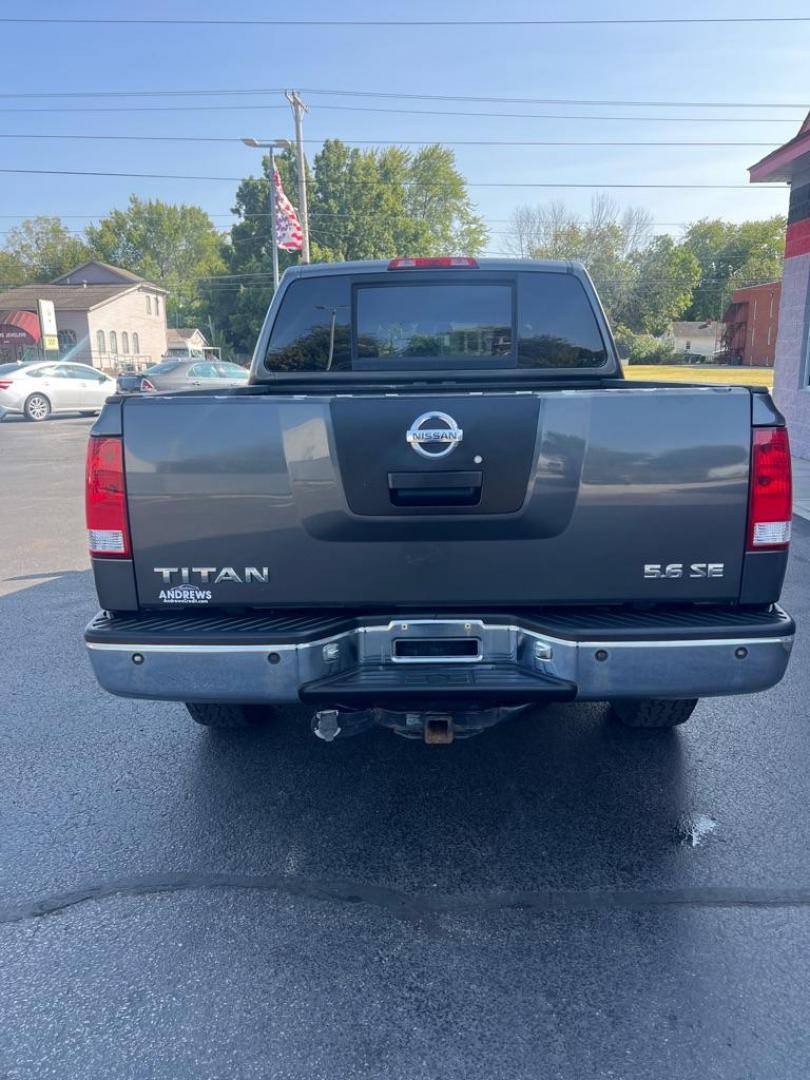 2006 GRAY NISSAN TITAN XE (1N6AA07B66N) with an 5.6L engine, Automatic transmission, located at 3100 Covert Avenue, Evansville, IN, 47714, (812) 473-4492, 37.955418, -87.512238 - Photo#3