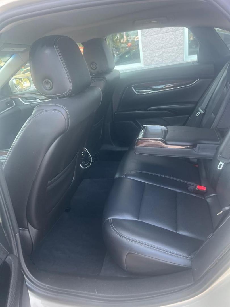 2016 GOLD CADILLAC XTS LUXURY COLLECTION (2G61M5S36G9) with an 3.6L engine, Automatic transmission, located at 3100 Covert Avenue, Evansville, IN, 47714, (812) 473-4492, 37.955418, -87.512238 - Photo#8