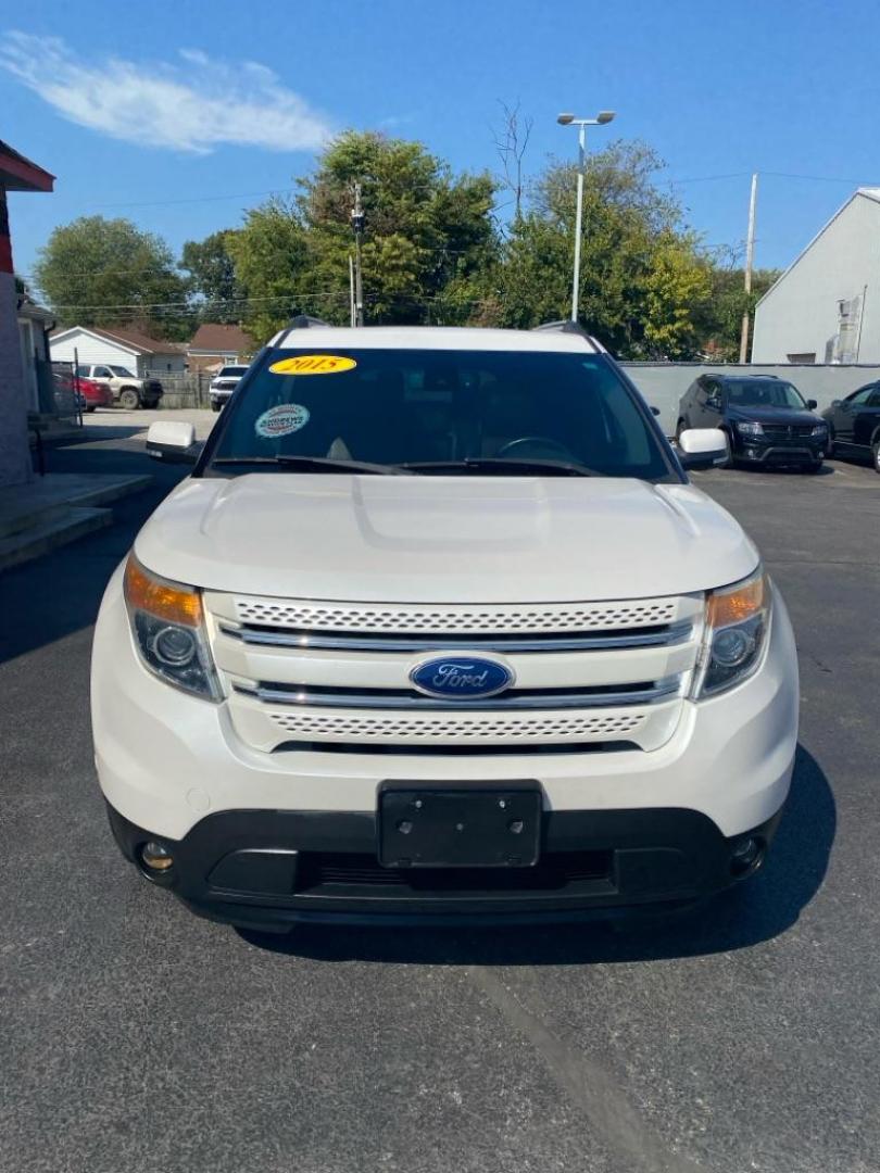 2015 WHITE FORD EXPLORER LIMITED (1FM5K8F81FG) with an 3.5L engine, Automatic transmission, located at 3100 Covert Avenue, Evansville, IN, 47714, (812) 473-4492, 37.955418, -87.512238 - Photo#1