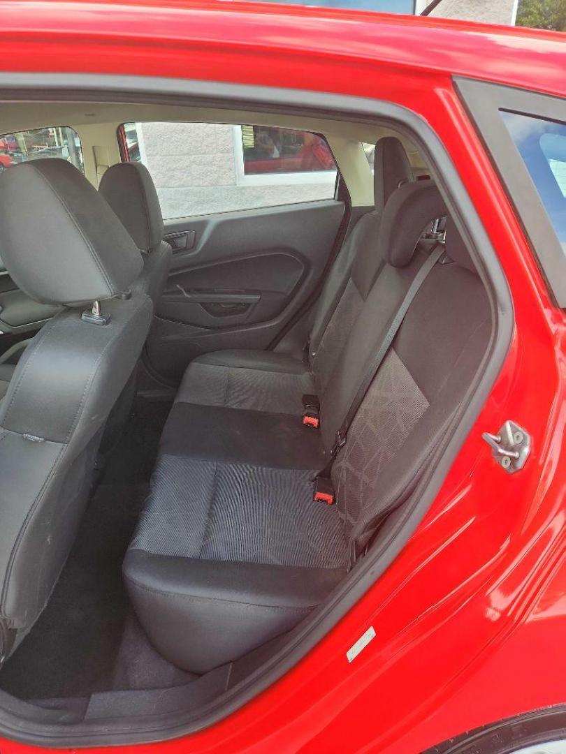 2013 RED FORD FIESTA SE (3FADP4EJ0DM) with an 1.6L engine, Automatic transmission, located at 3100 Covert Avenue, Evansville, IN, 47714, (812) 473-4492, 37.955418, -87.512238 - Photo#1