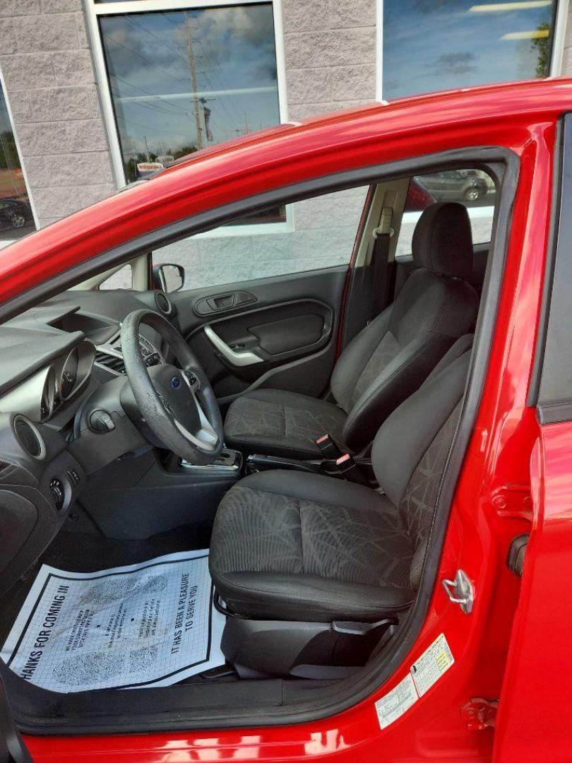 2013 RED FORD FIESTA SE (3FADP4EJ0DM) with an 1.6L engine, Automatic transmission, located at 3100 Covert Avenue, Evansville, IN, 47714, (812) 473-4492, 37.955418, -87.512238 - Photo#2