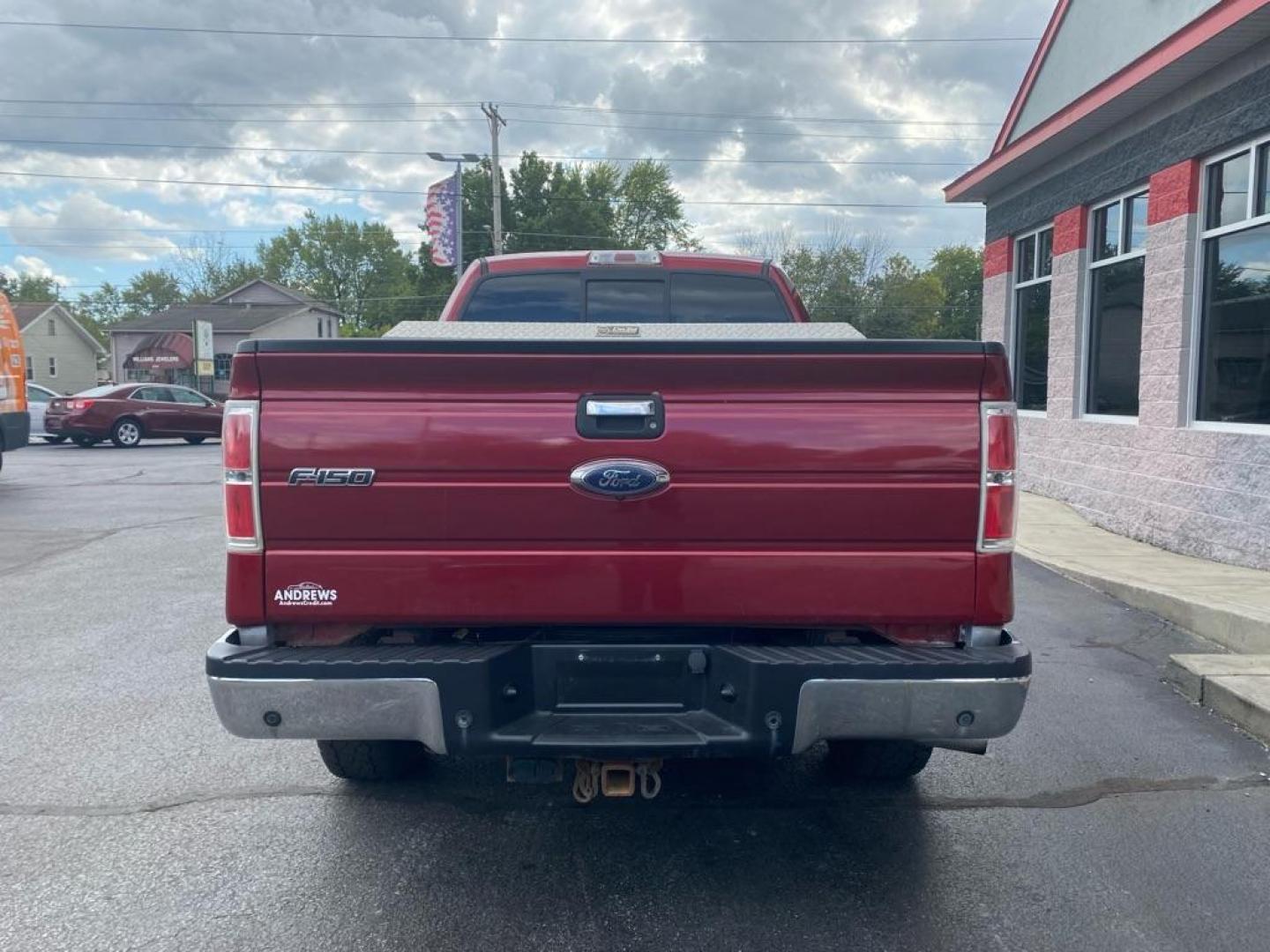 2014 RED FORD F150 SUPERCREW XLT (1FTFW1ET6EF) with an 3.5L engine, Automatic transmission, located at 3100 Covert Avenue, Evansville, IN, 47714, (812) 473-4492, 37.955418, -87.512238 - Photo#3