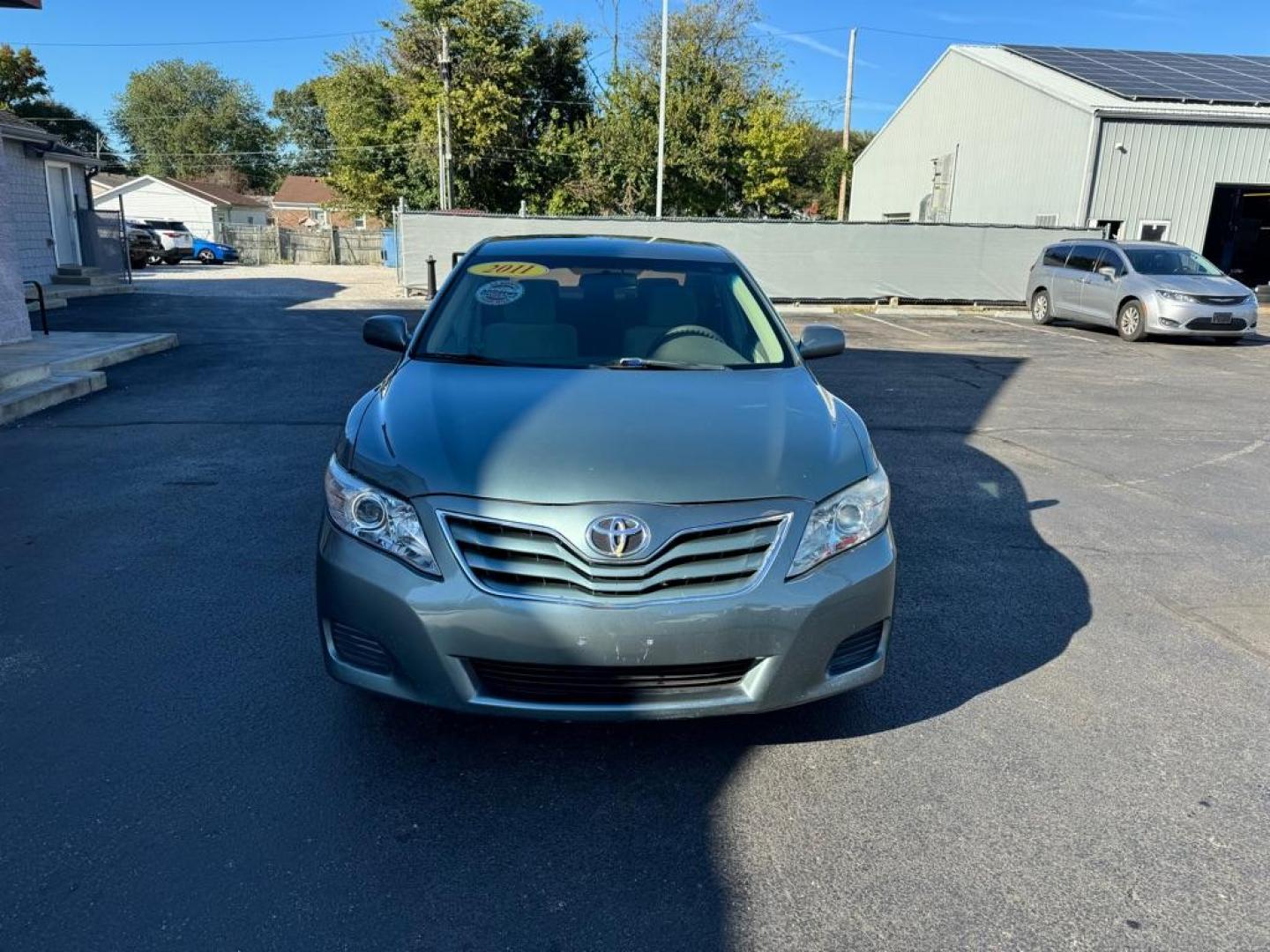 2011 GREEN TOYOTA CAMRY BASE (4T1BF3EK9BU) with an 2.5L engine, Automatic transmission, located at 3100 Covert Avenue, Evansville, IN, 47714, (812) 473-4492, 37.955418, -87.512238 - Photo#1