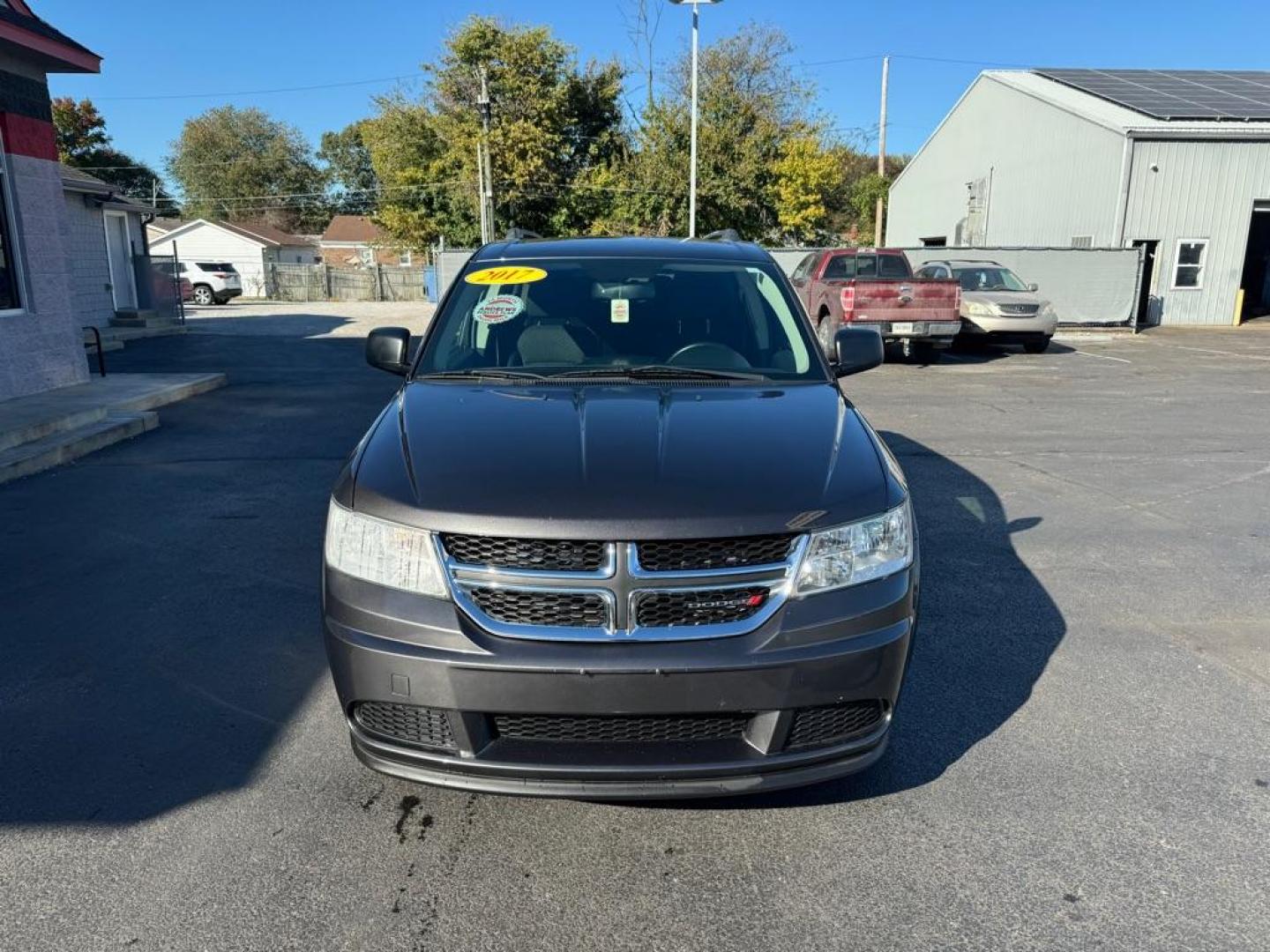 2017 GRAY DODGE JOURNEY SE (3C4PDCAB6HT) with an 2.4L engine, Automatic transmission, located at 3100 Covert Avenue, Evansville, IN, 47714, (812) 473-4492, 37.955418, -87.512238 - Photo#1
