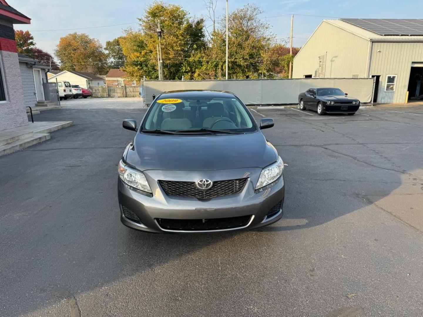 2009 GRAY TOYOTA COROLLA BASE (JTDBL40E699) with an 1.8L engine, Automatic transmission, located at 3100 Covert Avenue, Evansville, IN, 47714, (812) 473-4492, 37.955418, -87.512238 - Photo#1