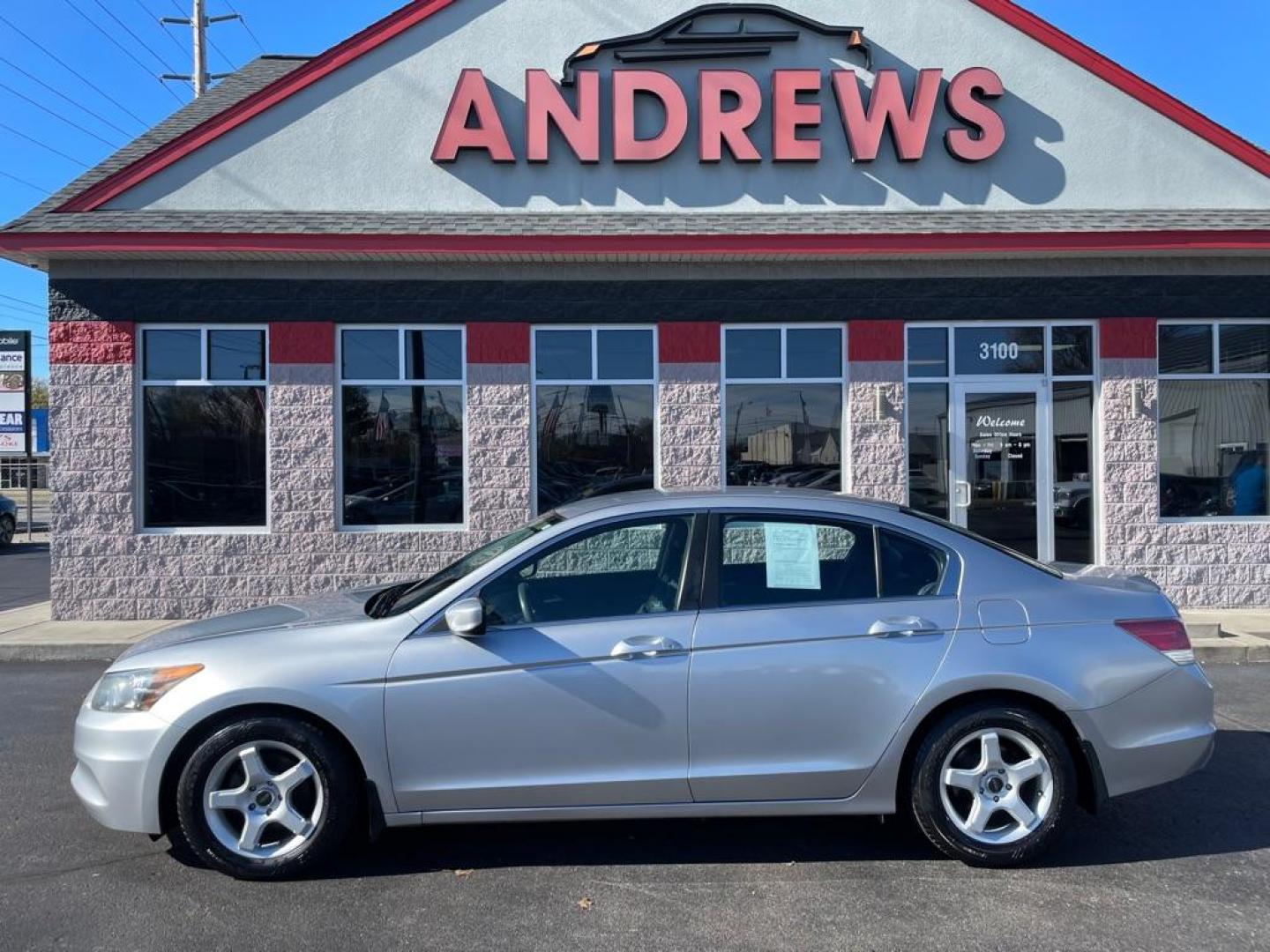 2012 SILVER HONDA ACCORD LXP (1HGCP2F4XCA) with an 2.4L engine, Automatic transmission, located at 3100 Covert Avenue, Evansville, IN, 47714, (812) 473-4492, 37.955418, -87.512238 - Photo#0