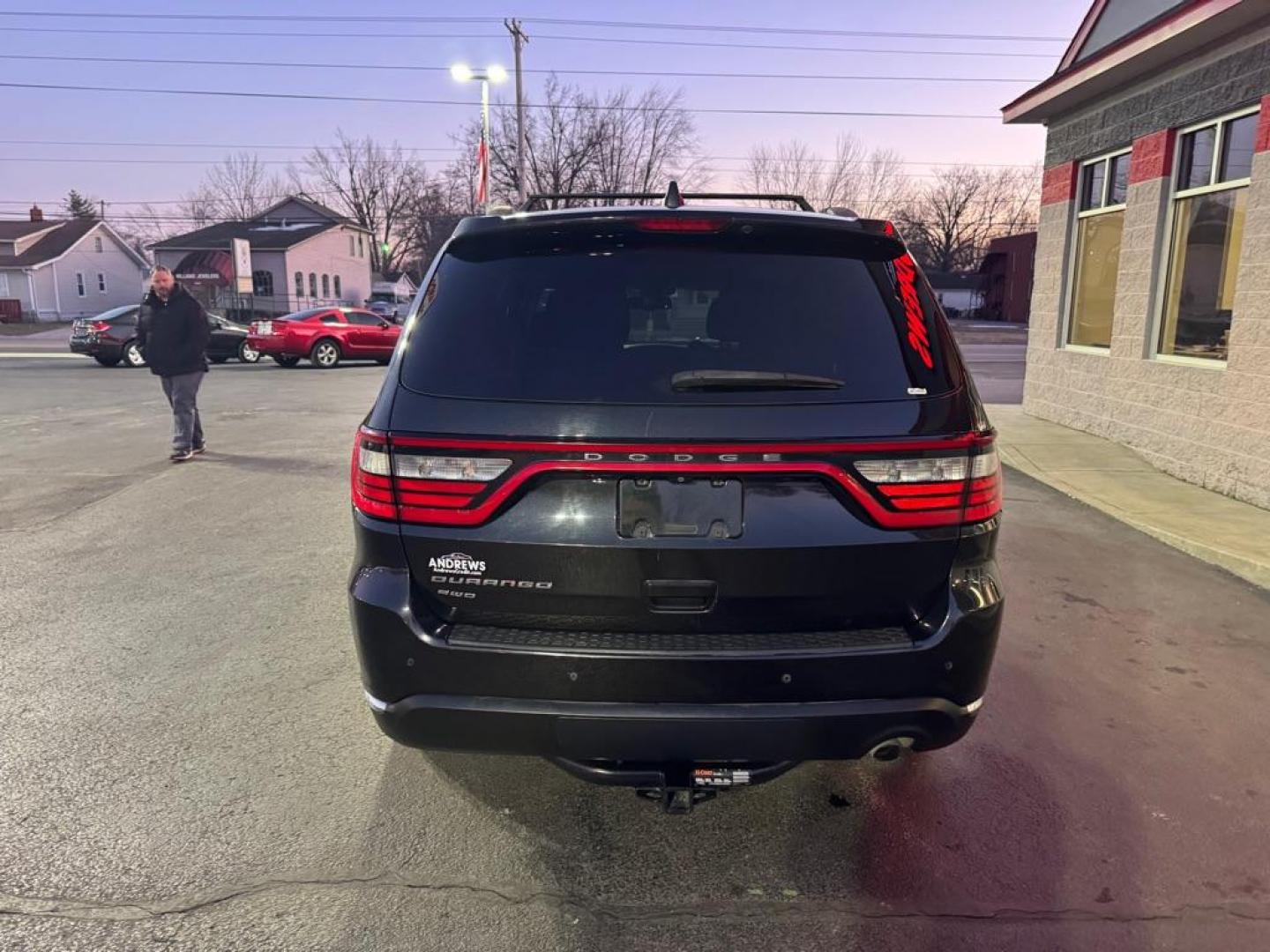 2015 BLACK DODGE DURANGO SXT (1C4RDJAG4FC) with an 3.6L engine, Automatic transmission, located at 3100 Covert Avenue, Evansville, IN, 47714, (812) 473-4492, 37.955418, -87.512238 - Photo#3