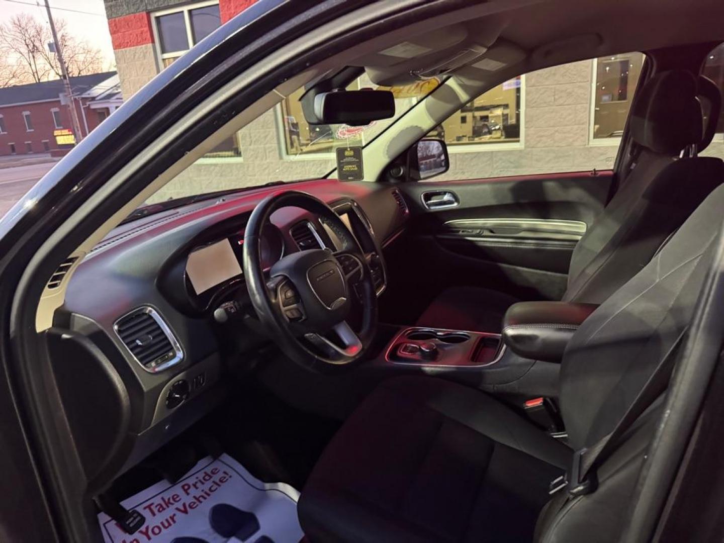 2015 BLACK DODGE DURANGO SXT (1C4RDJAG4FC) with an 3.6L engine, Automatic transmission, located at 3100 Covert Avenue, Evansville, IN, 47714, (812) 473-4492, 37.955418, -87.512238 - Photo#4
