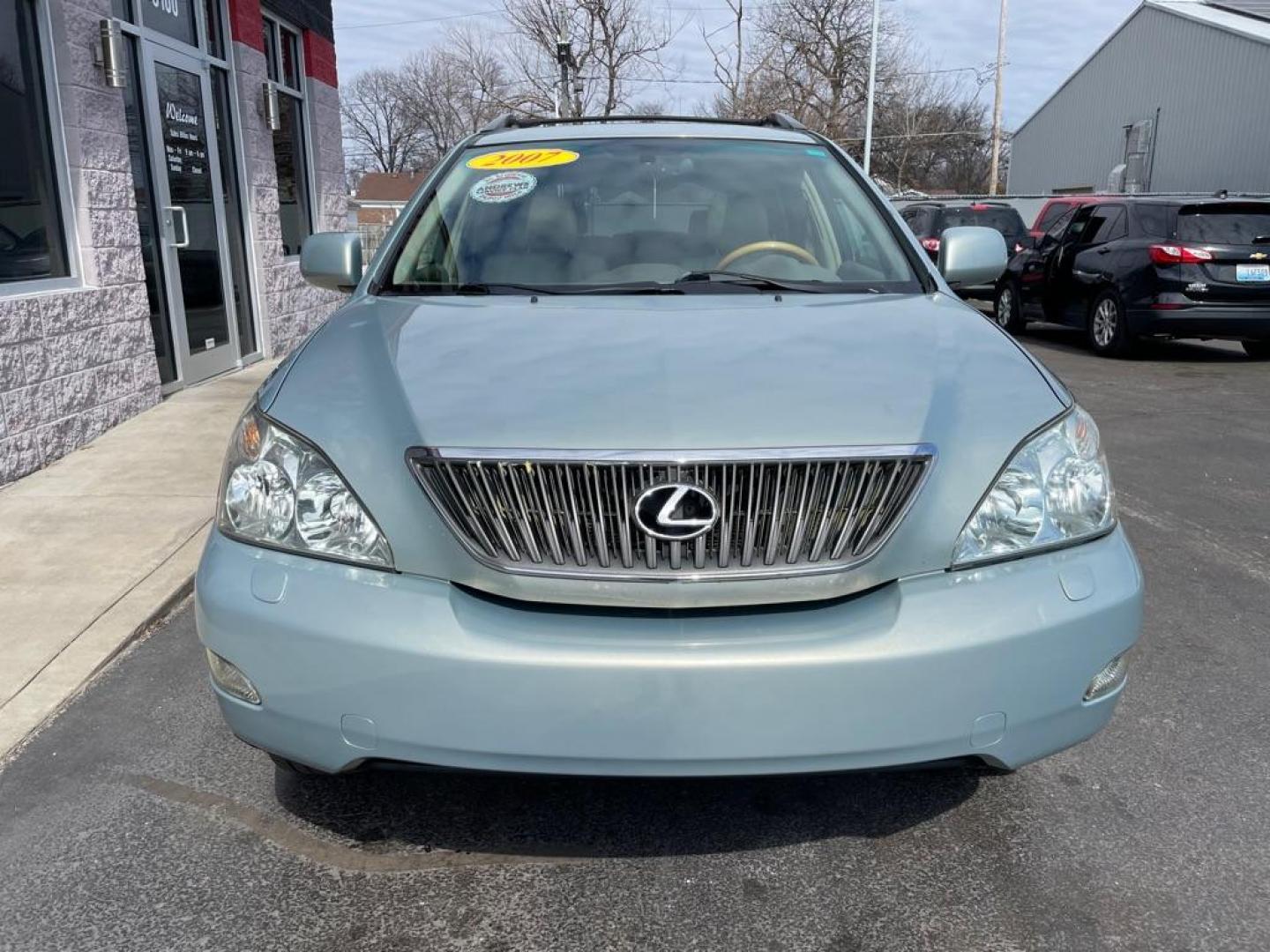 2007 TAN LEXUS RX 350 (2T2HK31U57C) with an 3.5L engine, Automatic transmission, located at 3100 Covert Avenue, Evansville, IN, 47714, (812) 473-4492, 37.955418, -87.512238 - Photo#1