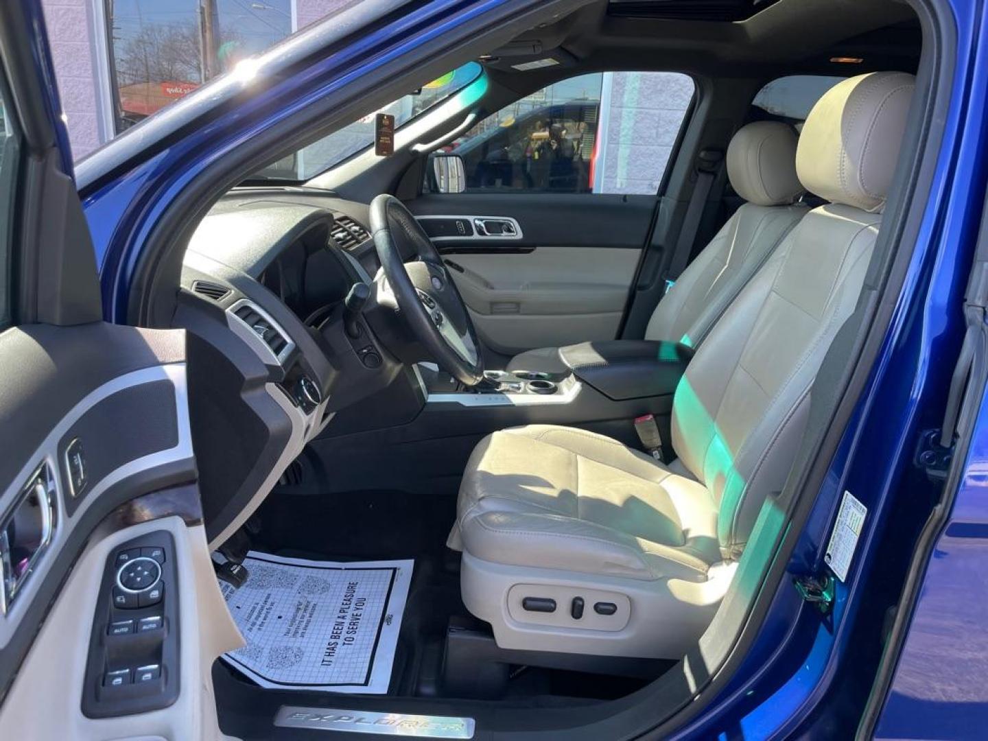 2013 BLUE FORD EXPLORER LIMITED (1FM5K7F86DG) with an 3.5L engine, Automatic transmission, located at 3100 Covert Avenue, Evansville, IN, 47714, (812) 473-4492, 37.955418, -87.512238 - Photo#5