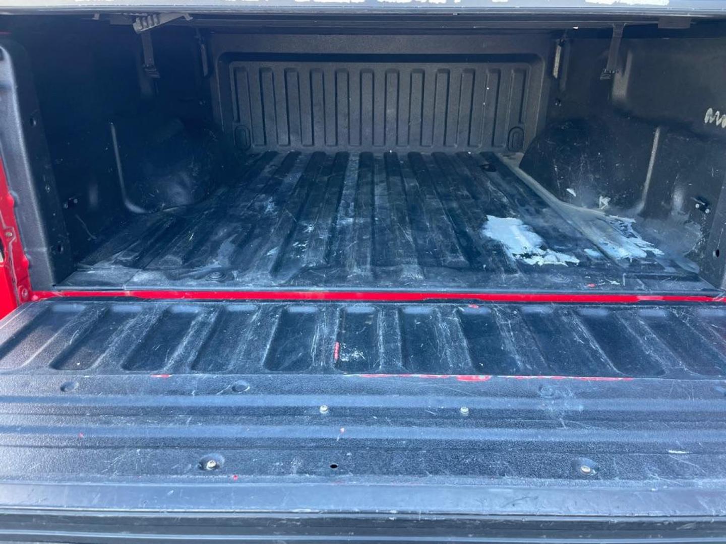 2011 RED FORD F150 SUPERCREW (1FTFW1ET7BK) with an 3.5L engine, Automatic transmission, located at 3100 Covert Avenue, Evansville, IN, 47714, (812) 473-4492, 37.955418, -87.512238 - Photo#4