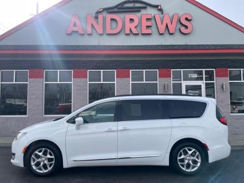2017 CHRYSLER PACIFICA TOURING L