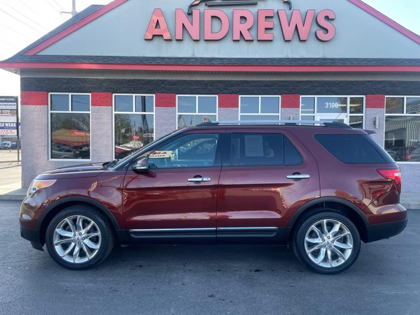 2015 BROWN FORD EXPLORER LIMITED (1FM5K7F83FG) with an 3.5L engine, Automatic transmission, located at 3100 Covert Avenue, Evansville, IN, 47714, (812) 473-4492, 37.955418, -87.512238 - Photo#0