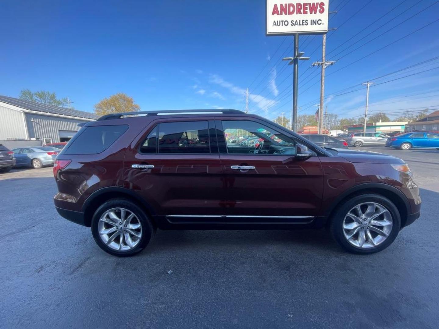 2015 BROWN FORD EXPLORER LIMITED (1FM5K7F83FG) with an 3.5L engine, Automatic transmission, located at 3100 Covert Avenue, Evansville, IN, 47714, (812) 473-4492, 37.955418, -87.512238 - Photo#2