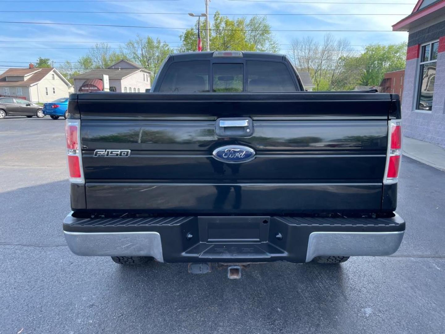 2010 BLACK FORD F150 XLT SUPER CAB (1FTFX1EV2AF) with an 5.4L engine, Automatic transmission, located at 3100 Covert Avenue, Evansville, IN, 47714, (812) 473-4492, 37.955418, -87.512238 - Photo#3