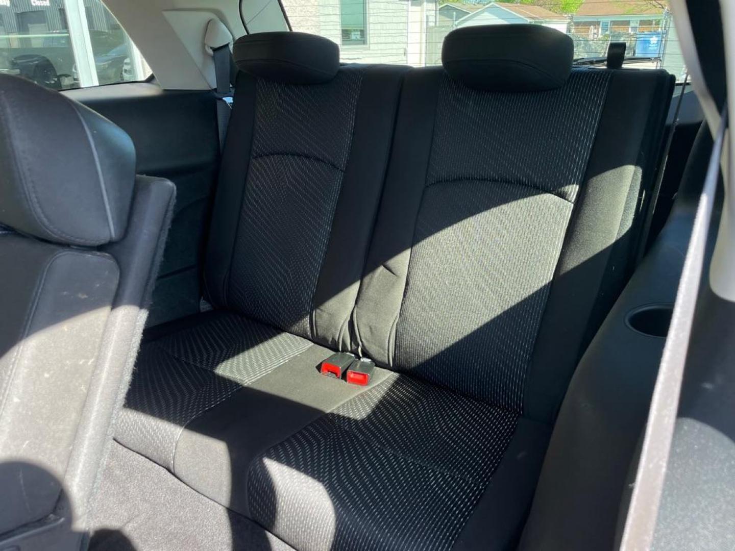 2015 BLACK DODGE JOURNEY SE (3C4PDCAB3FT) with an 2.4L engine, Automatic transmission, located at 3100 Covert Avenue, Evansville, IN, 47714, (812) 473-4492, 37.955418, -87.512238 - Photo#7