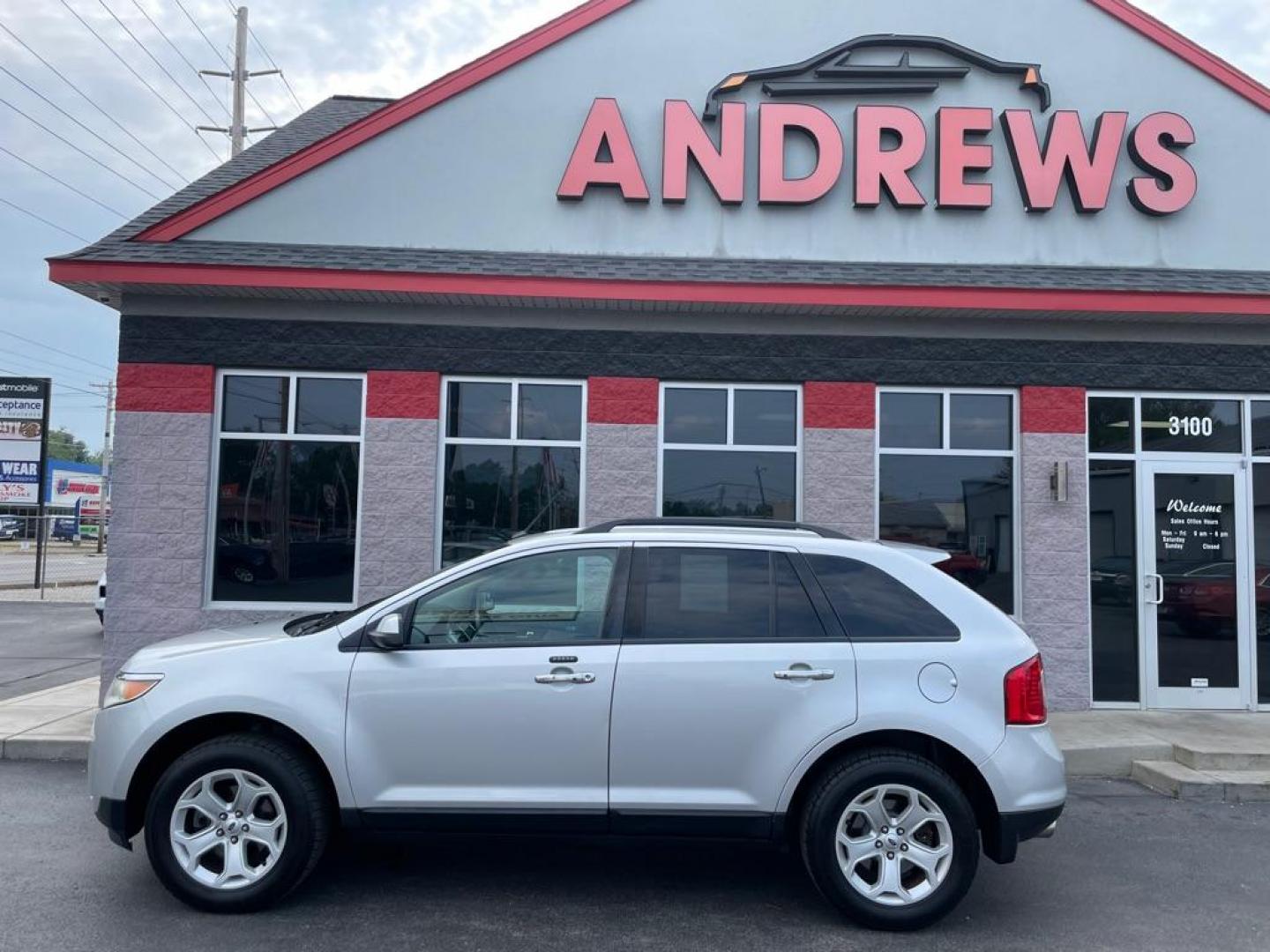 2011 SILVER FORD EDGE SEL (2FMDK4JC2BB) with an 3.5L engine, Automatic transmission, located at 3100 Covert Avenue, Evansville, IN, 47714, (812) 473-4492, 37.955418, -87.512238 - Photo#0