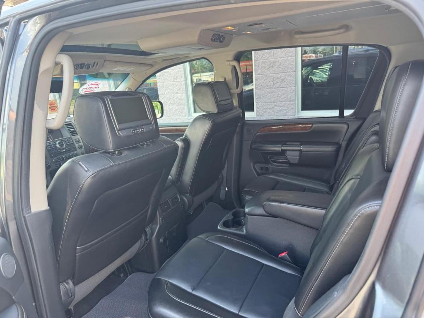 2014 GRAY NISSAN ARMADA PLATINUM (5N1BA0NEXEN) with an 5.6L engine, Automatic transmission, located at 3100 Covert Avenue, Evansville, IN, 47714, (812) 473-4492, 37.955418, -87.512238 - Photo#5