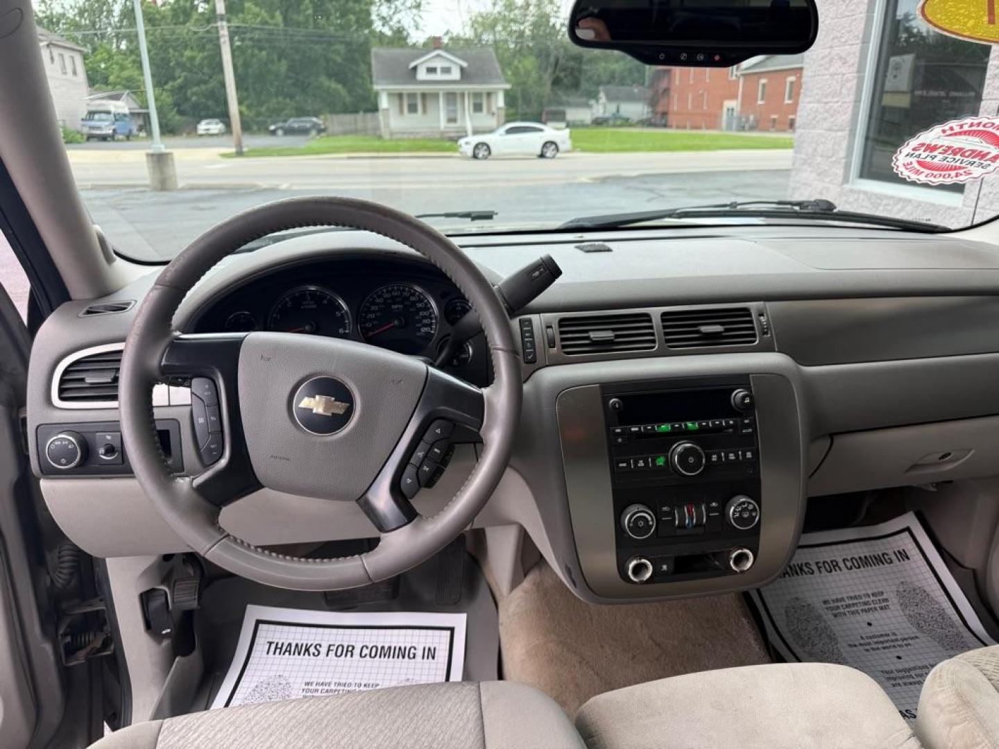 2007 GRAY CHEVROLET AVALANCHE LS 1500 (3GNEC12J07G) with an 5.3L engine, Automatic transmission, located at 3100 Covert Avenue, Evansville, IN, 47714, (812) 473-4492, 37.955418, -87.512238 - Photo#4