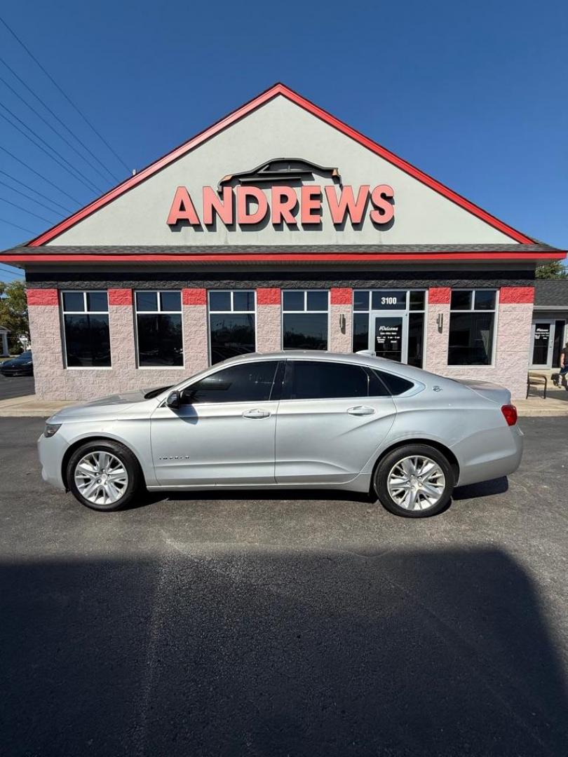 2016 SILVER CHEVROLET IMPALA LS (2G11X5SA6G9) with an 2.5L engine, Automatic transmission, located at 3100 Covert Avenue, Evansville, IN, 47714, (812) 473-4492, 37.955418, -87.512238 - Photo#0