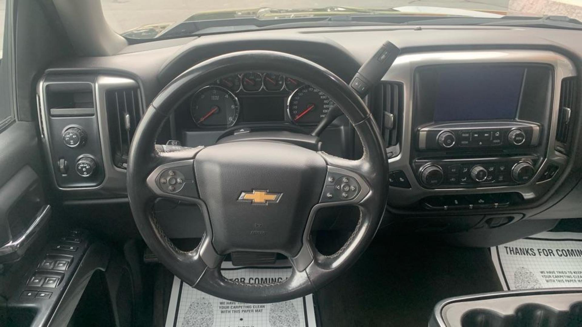 2016 GRAY CHEVROLET SILVERADO 1500 LT (1GCVKREC0GZ) with an 5.3L engine, Automatic transmission, located at 3100 Covert Avenue, Evansville, IN, 47714, (812) 473-4492, 37.955418, -87.512238 - Photo#6