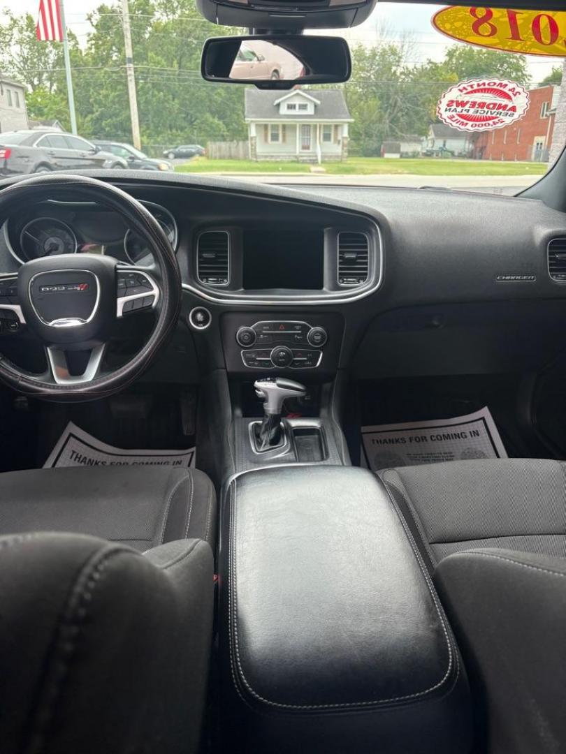 2018 RED DODGE CHARGER SXT PLUS (2C3CDXHG2JH) with an 3.6L engine, Automatic transmission, located at 3100 Covert Avenue, Evansville, IN, 47714, (812) 473-4492, 37.955418, -87.512238 - Photo#6