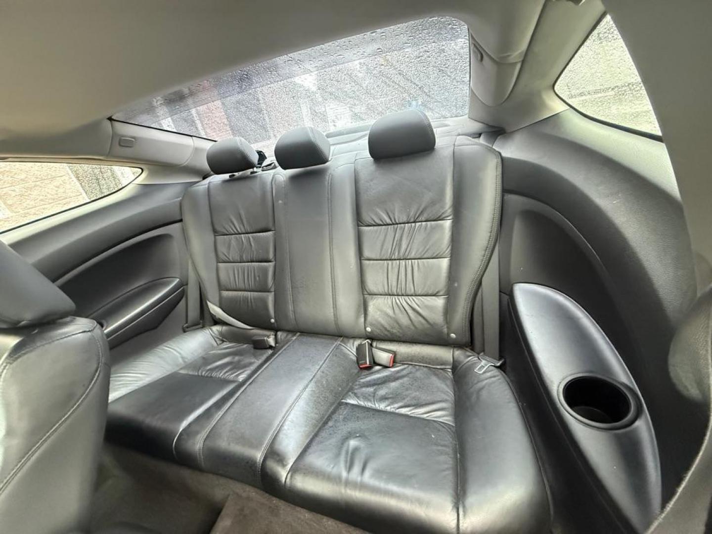 2011 BLUE HONDA ACCORD EXL (1HGCS2B84BA) with an 3.5L engine, Automatic transmission, located at 3100 Covert Avenue, Evansville, IN, 47714, (812) 473-4492, 37.955418, -87.512238 - Photo#6