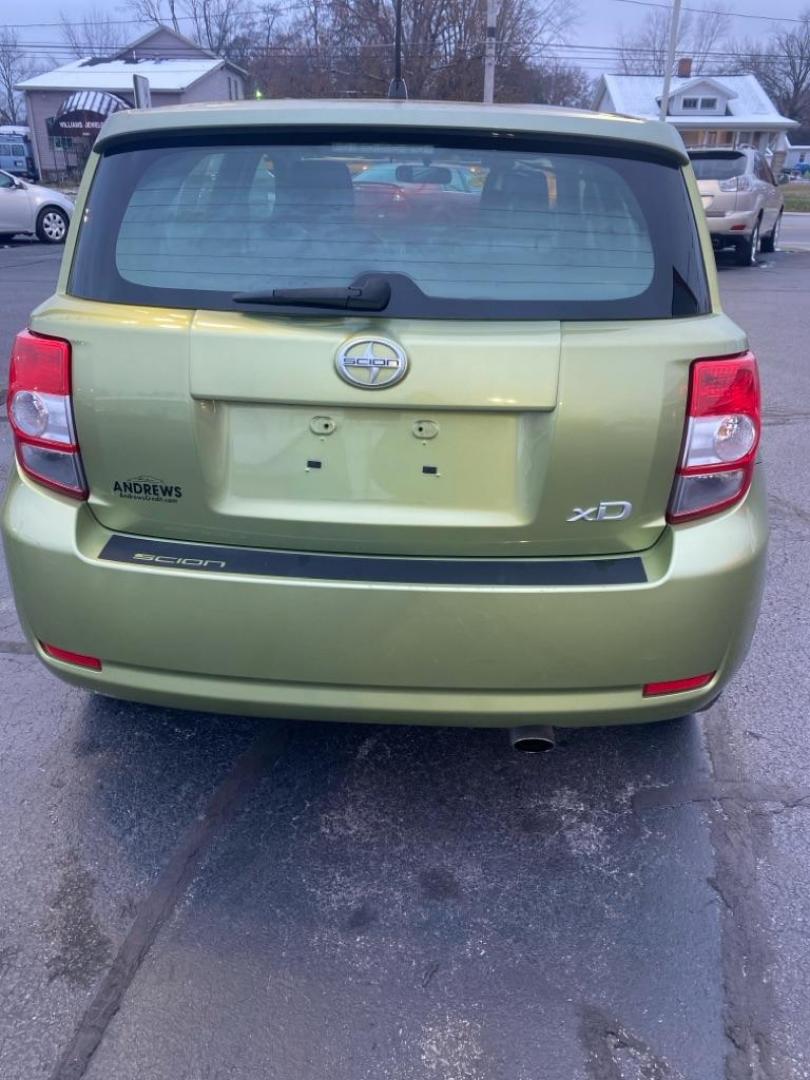 2009 GREEN SCION XD (JTKKU10439J) with an 1.8L engine, Automatic transmission, located at 3100 Covert Avenue, Evansville, IN, 47714, (812) 473-4492, 37.955418, -87.512238 - Photo#3