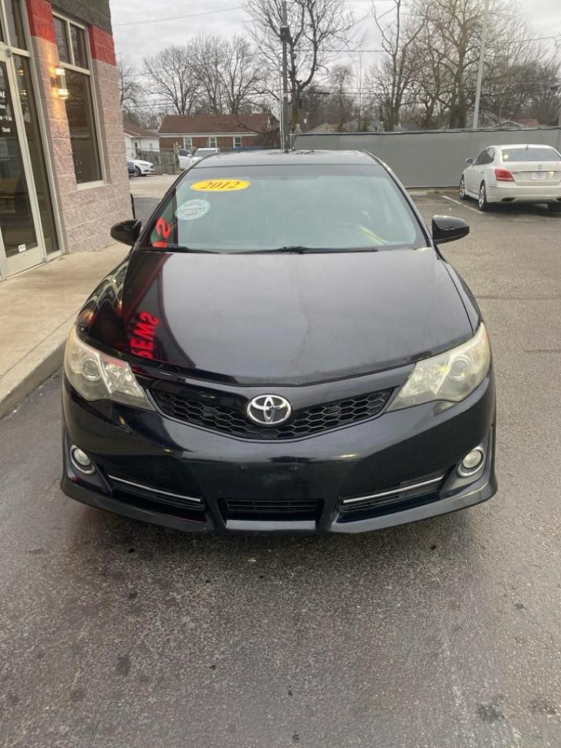 2012 BLACK TOYOTA CAMRY SE (4T1BK1FK3CU) with an 3.5L engine, Automatic transmission, located at 3100 Covert Avenue, Evansville, IN, 47714, (812) 473-4492, 37.955418, -87.512238 - Photo#1