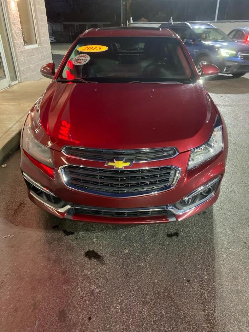 2015 RED CHEVROLET CRUZE LTZ (1G1PG5SB5F7) with an 1.4L engine, Automatic transmission, located at 3100 Covert Avenue, Evansville, IN, 47714, (812) 473-4492, 37.955418, -87.512238 - Photo#4